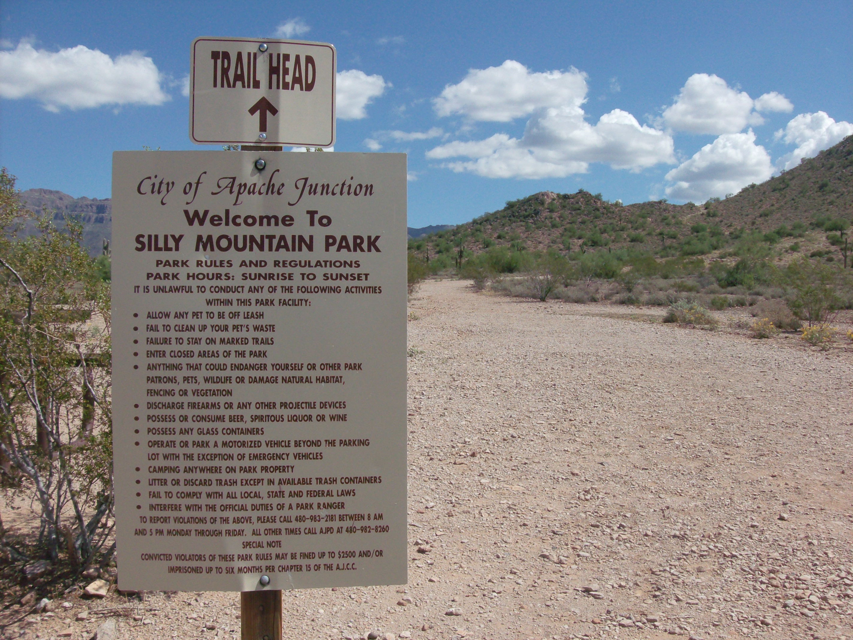 Welcome_to_Silly_Mountain_Park_sign